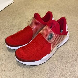 Nike sock darts